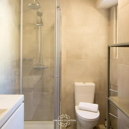 Apartment Sleek And Comfortable Pateo 51 By Lisbonne Collection Lisbon