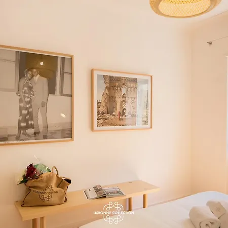 Sleek And Comfortable Pateo 51 By Lisbonne Collection Apartment