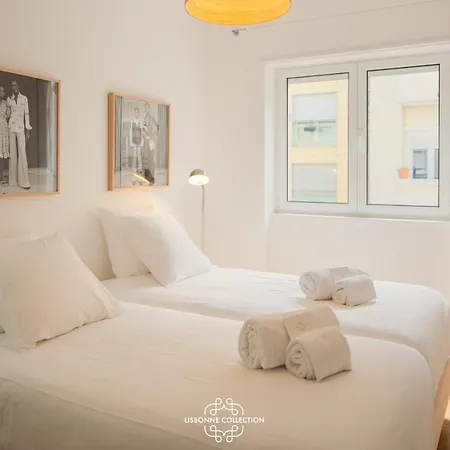 Sleek And Comfortable Pateo 51 By Lisbonne Collection Lissabon